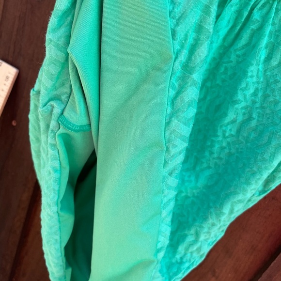 Prana Cute emerald green sleeveless tank top lined - Picture 8 of 9